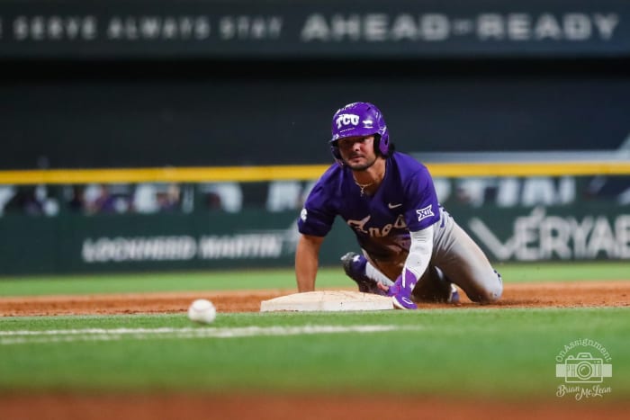 Myers Sees Loose Ball at Third